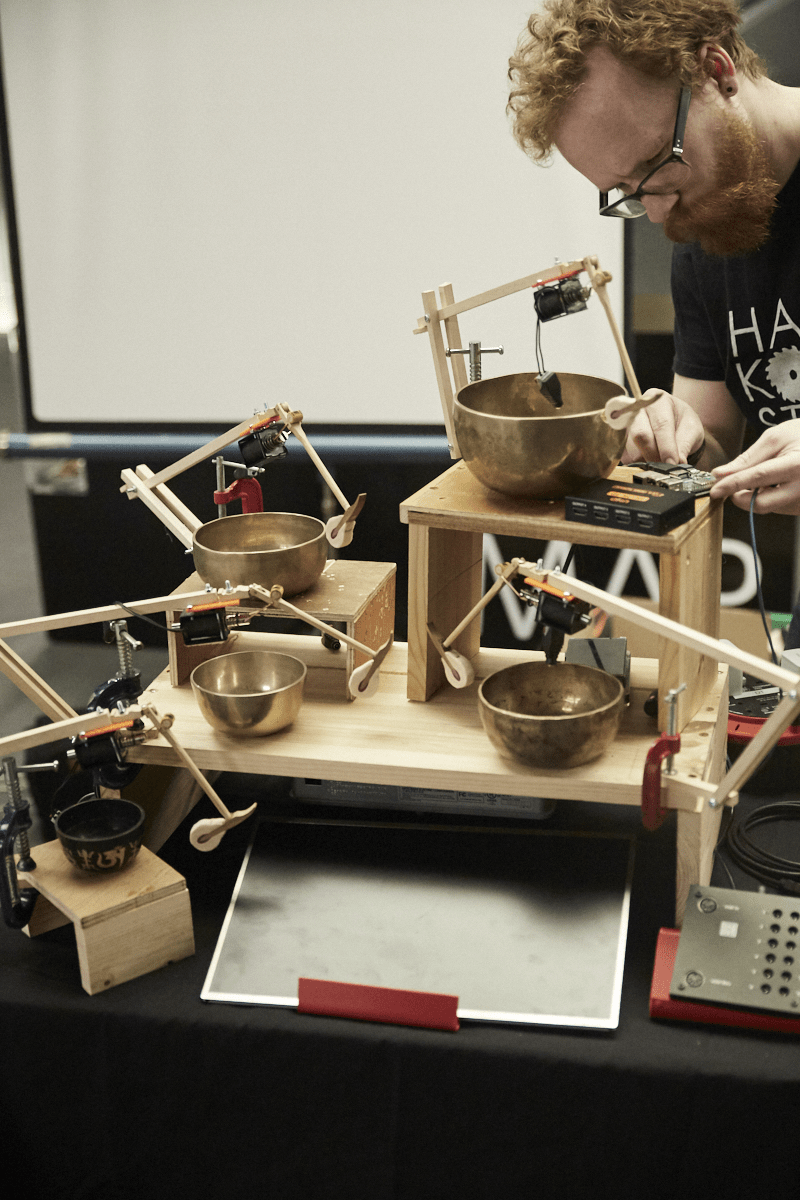 Twitter controlled music